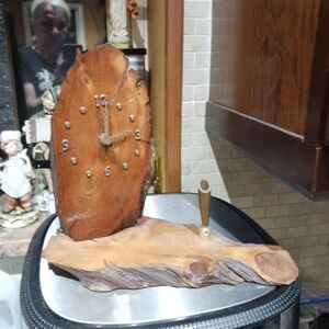 Vintage Tochigi Tokei Live Wood Styled Quartz Desk Clock And Pen Holder. Japan.